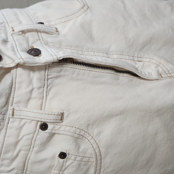 Levi's Iconic Button-Up Dress - Picture 8 of 12